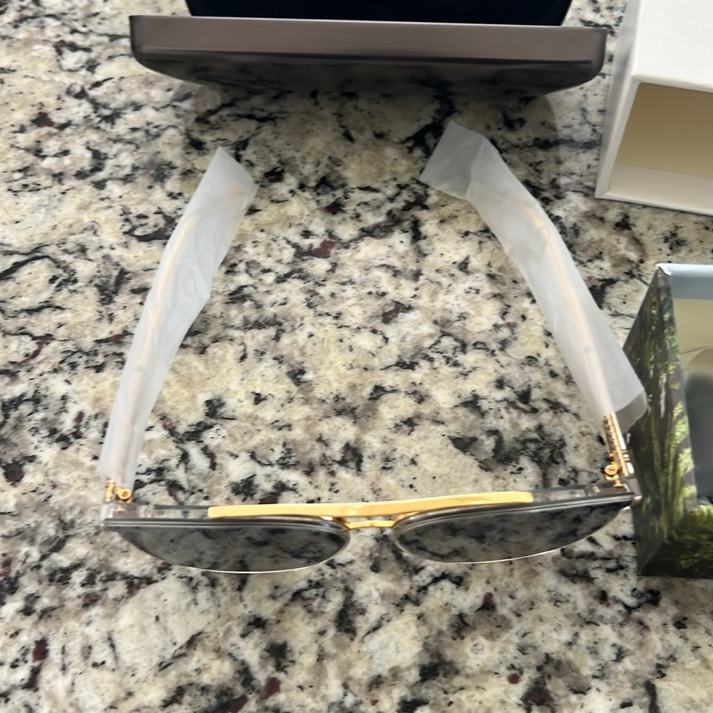 KREWE Clio Crystal 24kt - Picture 6 of 6